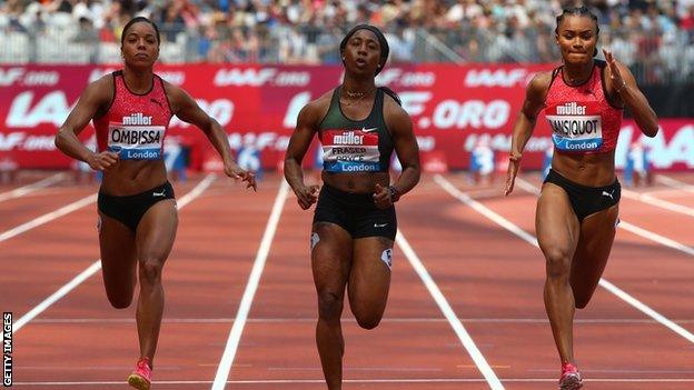 联盟第一！从最差锋线群，到防死约基奇，詹姆斯东契奇赌赢了.